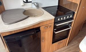 WhatsApp Image 2026-01-15 at 13.33.08