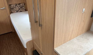 WhatsApp Image 2026-04-17 at 08.35.35 (1)