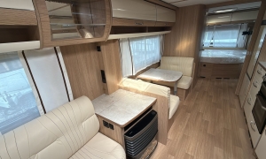 WhatsApp Image 2026-04-15 at 16.01.56